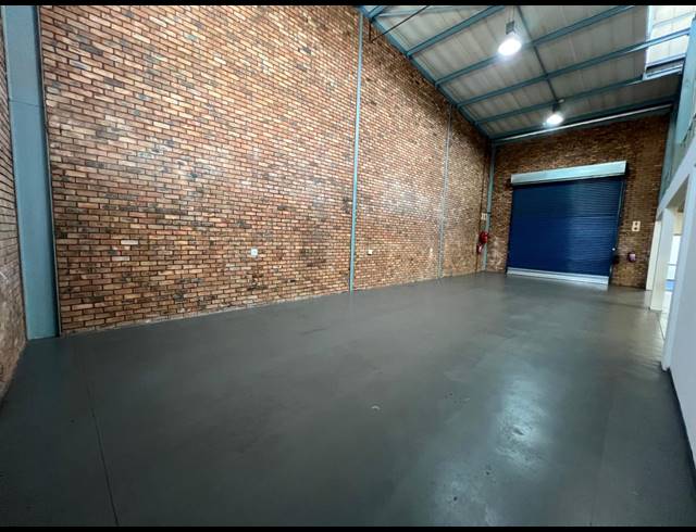 354M² WAREHOUSE TO LET IN STRIJDOMPARK